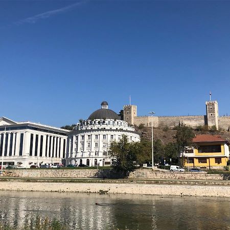 City Centre River View Apartment Skopje Ngoại thất bức ảnh
