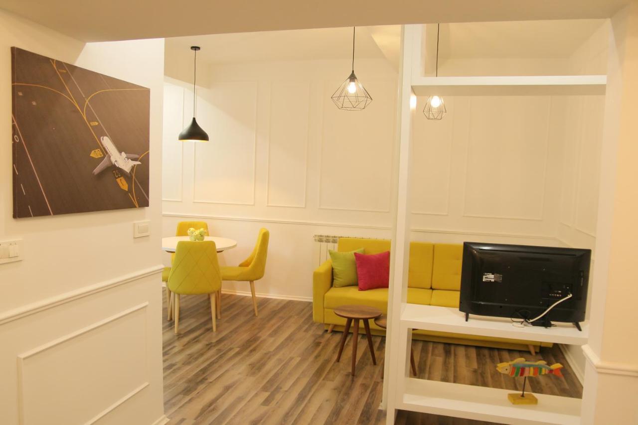 City Centre River View Apartment Skopje Ngoại thất bức ảnh